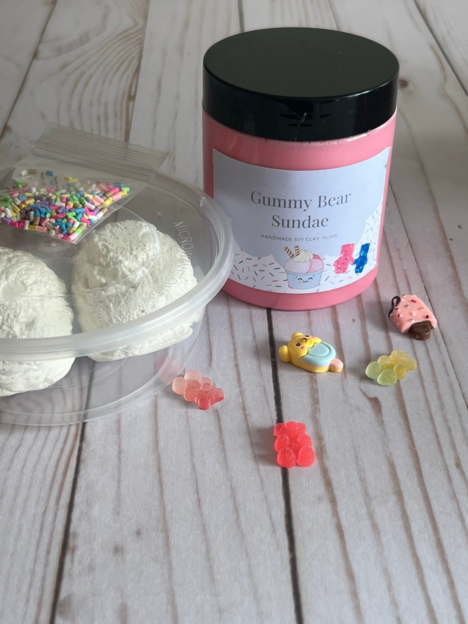 DIY Slime & Clay 